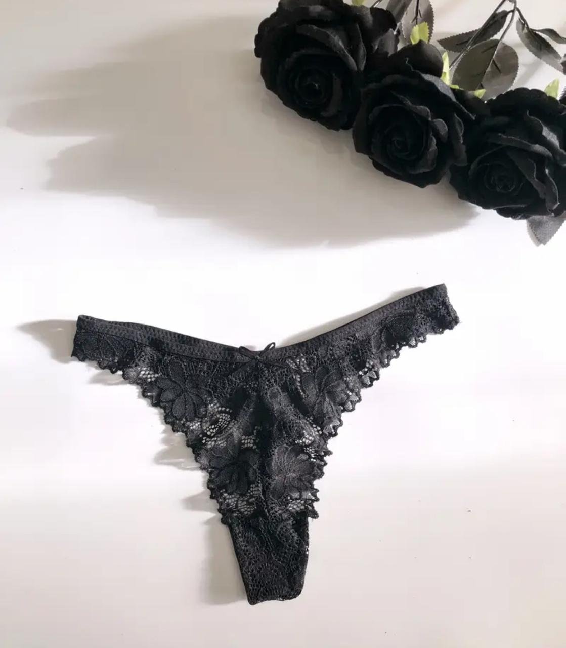 TANGA DE ENCAJE G-020
